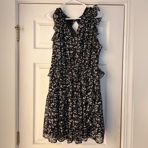 Simply Vera Vera Wang Monochrome Patterned Dress